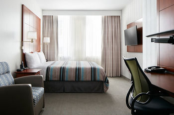 Hotel Club Quarters, Central Loop