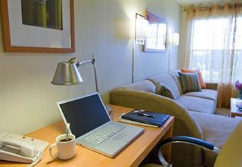 Aparthotel Hyatt House Houston Energy Corridor Hotel