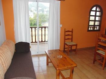 Apartamentos Serviden Montgo La Sella