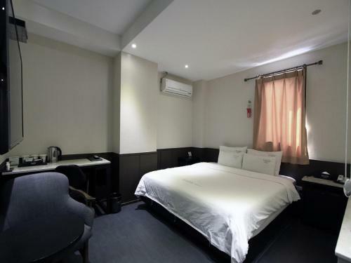 Hotel Almond Busan Station