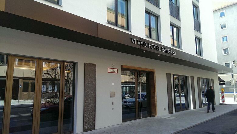 VI Vadi Hotel Bayer 89