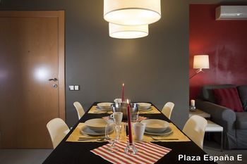 Plaza Espanya Apartments