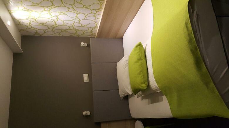 Emonec Hotel
