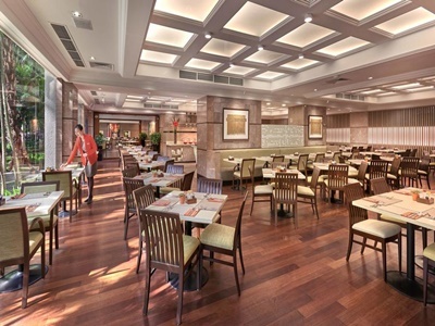 Hotel Parkroyal On Beach Road