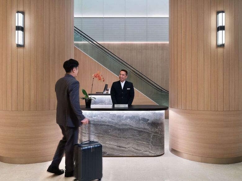Hotel Grand Mercure Roxy