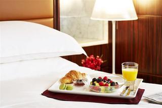 Sheraton Hong Kong Hotel & Towers