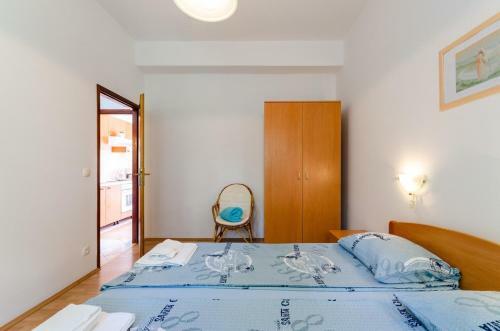 Apartment In Crikvenica 13703
