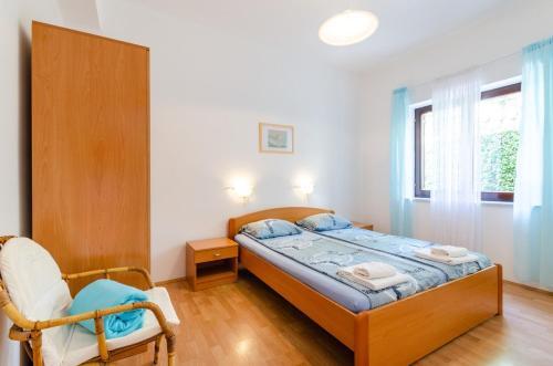 Apartment In Crikvenica 13703