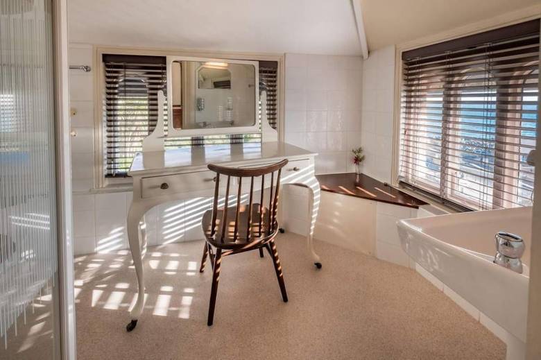 Bed & Breakfast Harbour View Hotel