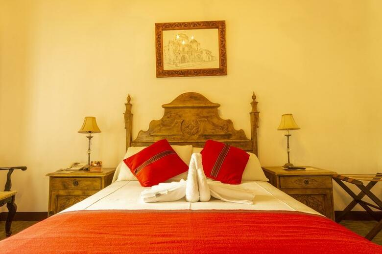 Hotel Posada De Don Rodrigo Antigua