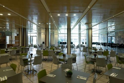 Shefayim Kibbutz Hotel