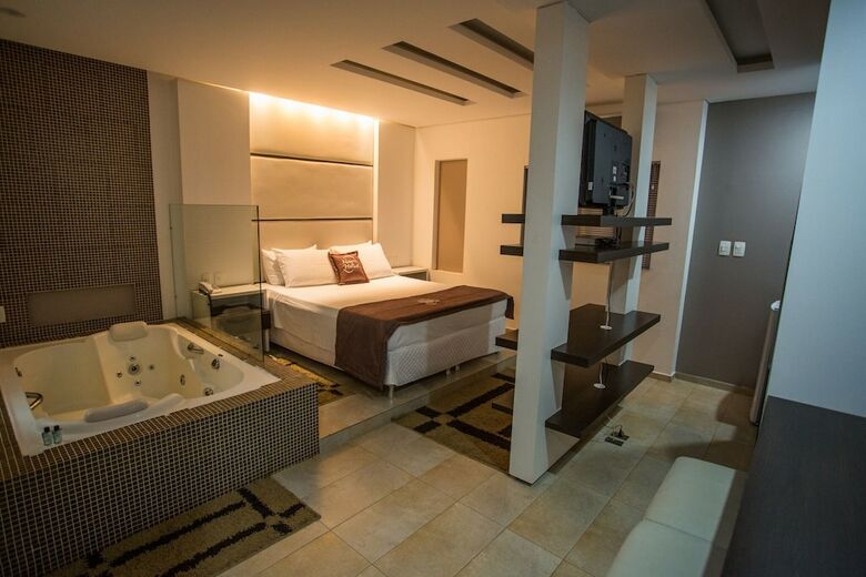 Apartamentos Nayru Hotel