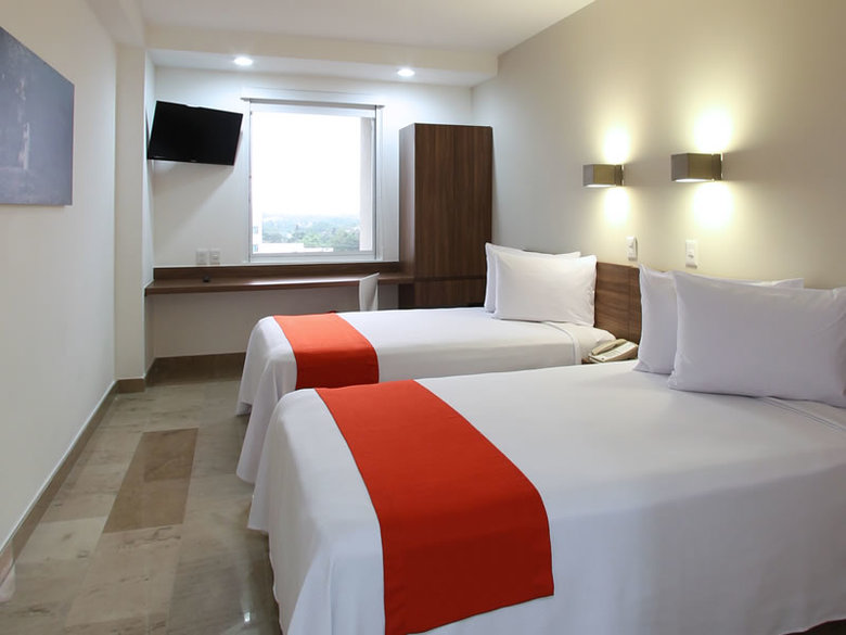Hotel One Villahermosa 2000