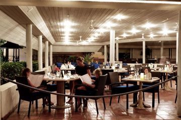 Southern Palms Hotel