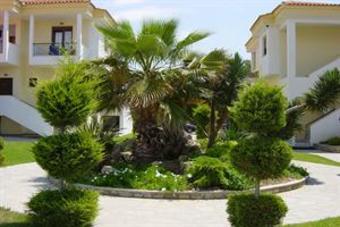 Hotel Lily Ann Village