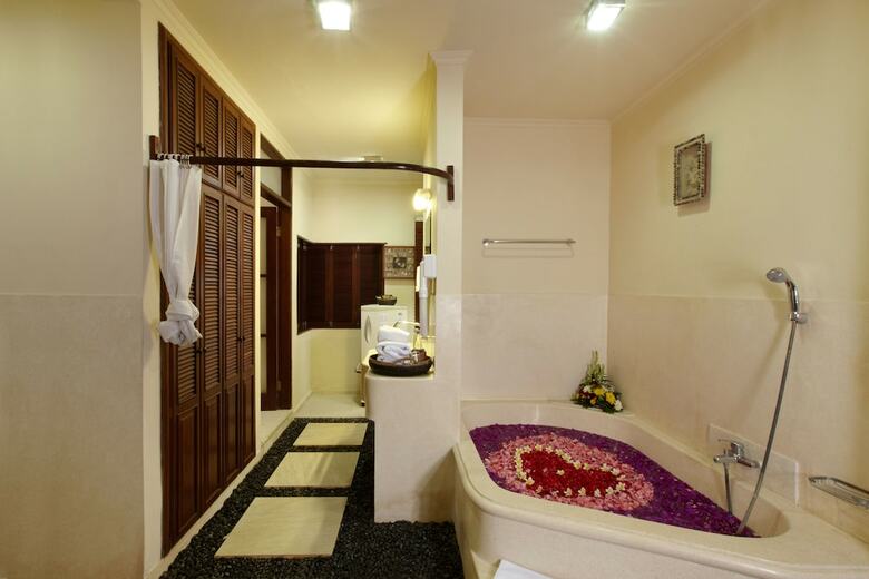 Hotel Putu Bali Villa And Spa