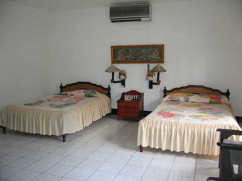 Hotel Swastika Bungalow