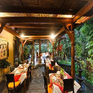 Hotel Sri Phala Resort And Villa