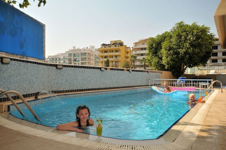 Maris Beach Hotel