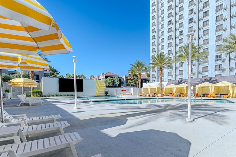Oyo Hotel And Casino Las Vegas