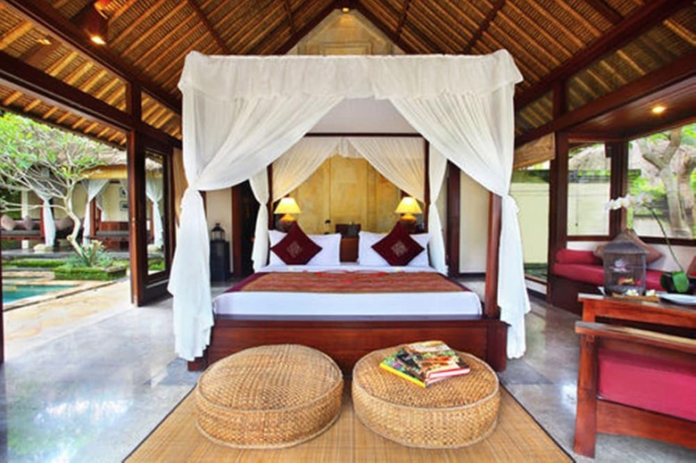 Ubud Village Hotel