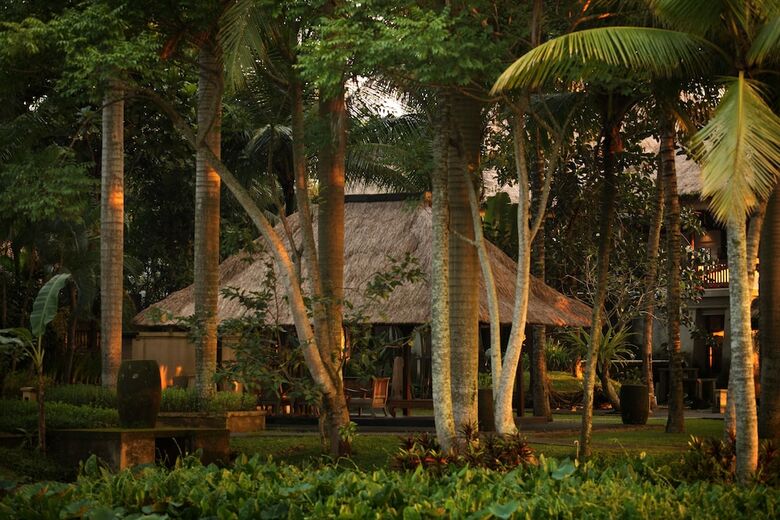 Ubud Village Hotel