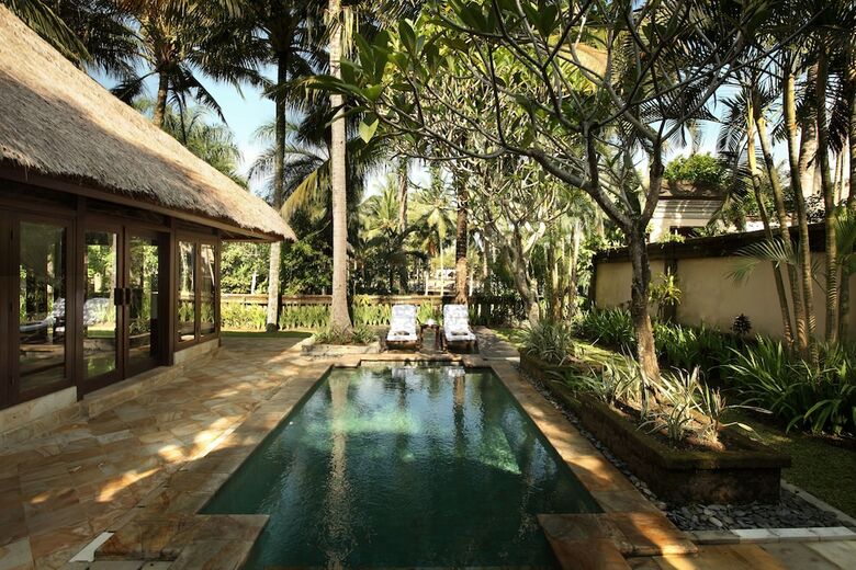 Ubud Village Hotel