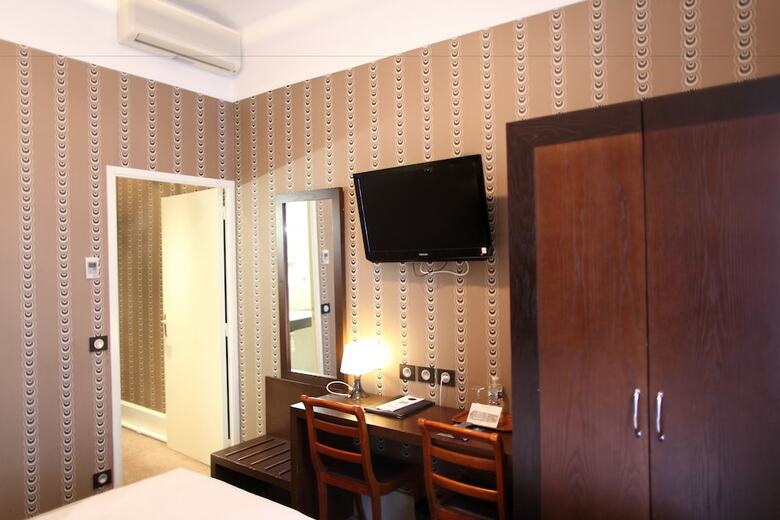 Le Grand Hotel De Tours