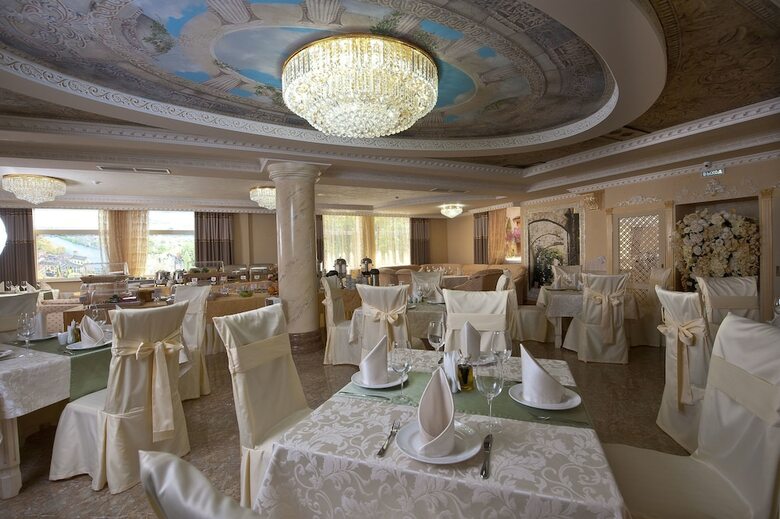 Amici Grand Hotel