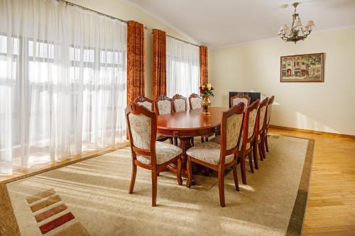 Inostranez Hotel