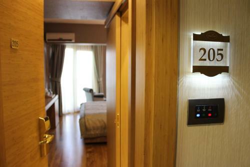 Lale Hotel