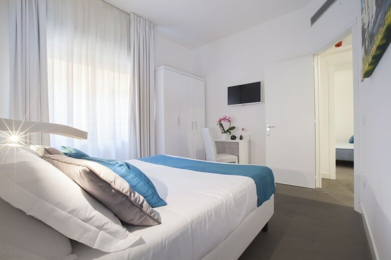 Apartamentos Tasso Suites