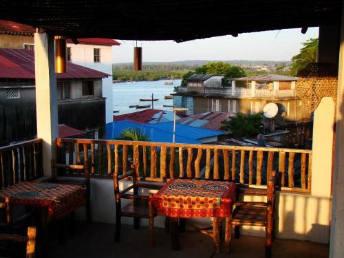 Lodge Rumaisa Hotel