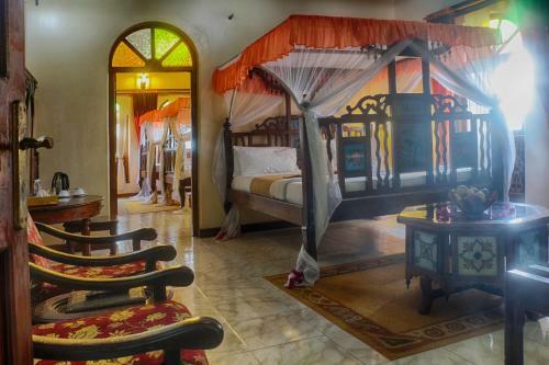 Chavda Hotel