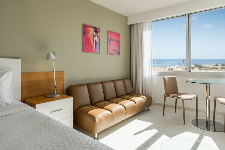 Uy Proa Sur Hotel