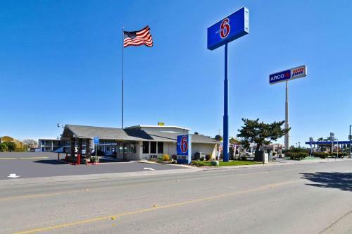 Motel 6 Willows