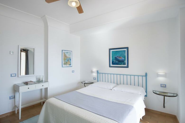 Maresca Hotel Praiano