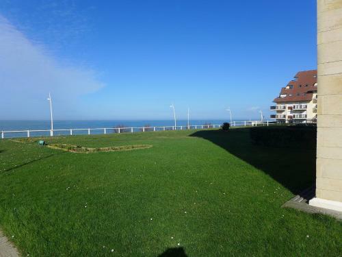 Apartment La Bizontine II Cabourg