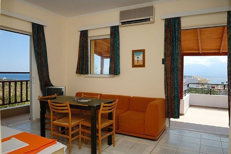 Hotel Mikro Village