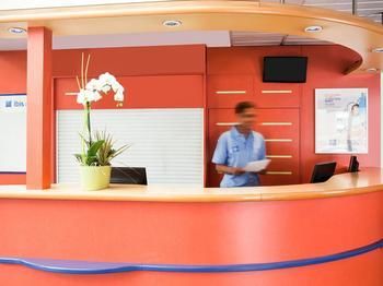 Hotel Ibis Budget Paris Porte De Montreuil