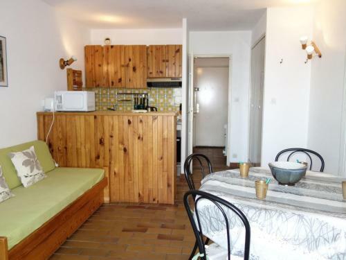 Apartment Les Aigues Marines VII St Cyr Sur Mer