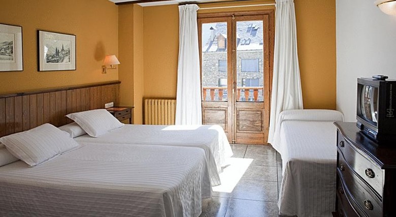 Hotel Ribaeta