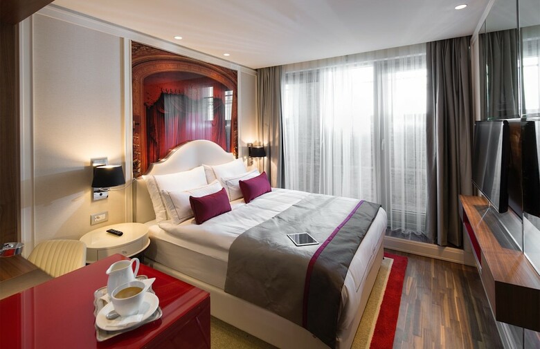 Hotel Titanic Gendarmenmarkt Berlin
