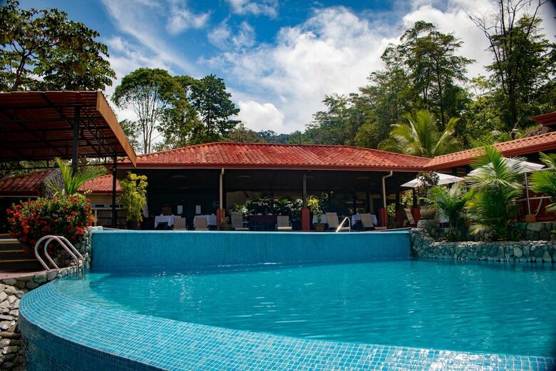 Hotel Whales  And  Dolphins
