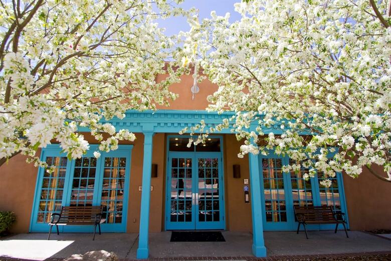 Hotel Villas De Santa Fe