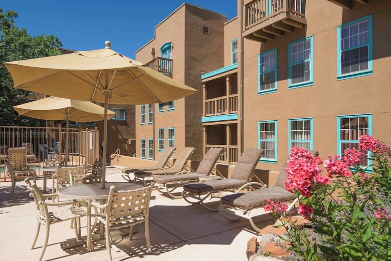 Hotel Villas De Santa Fe