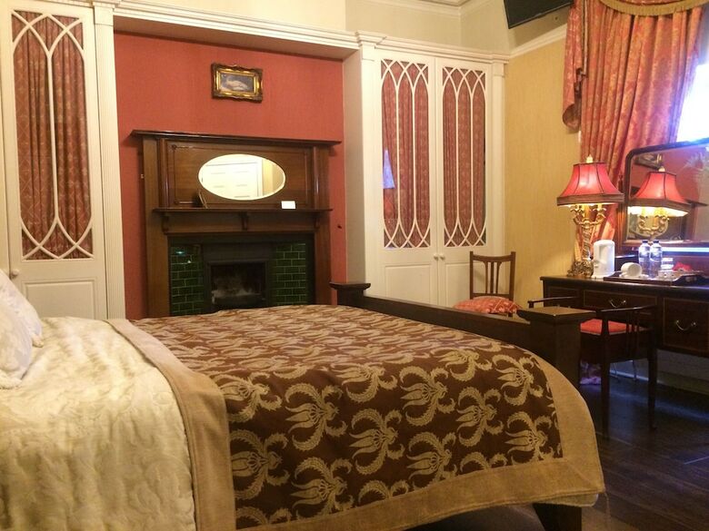 Bed & Breakfast Innisfree House