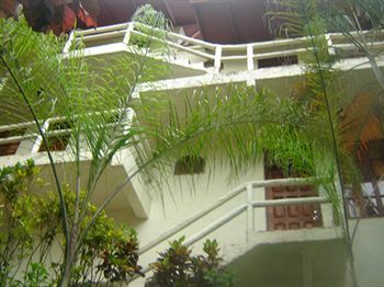 Hotel La Colina