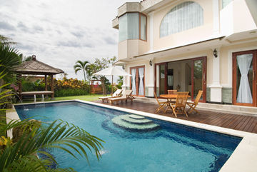 Hotel The Beverly Hills Bali