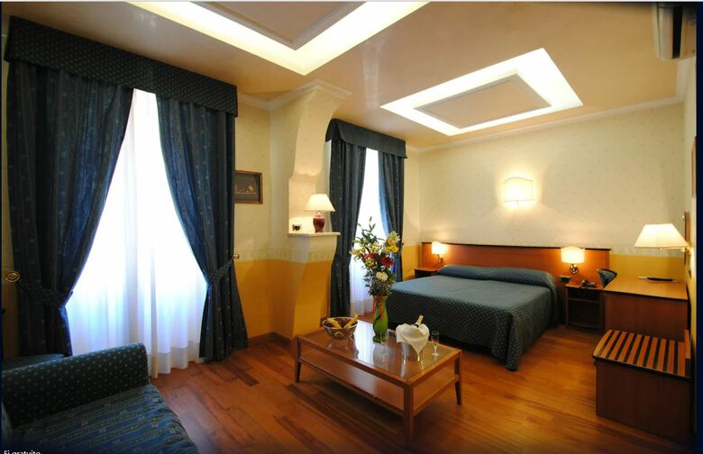 Hotel Verona Rome
